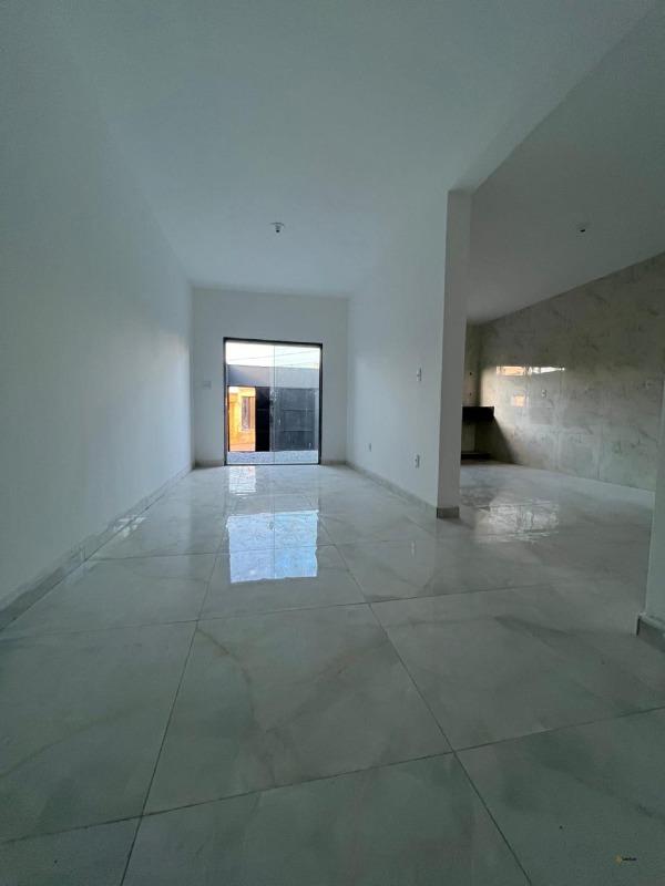 Casa à venda no Godofredo Gonçalves: 