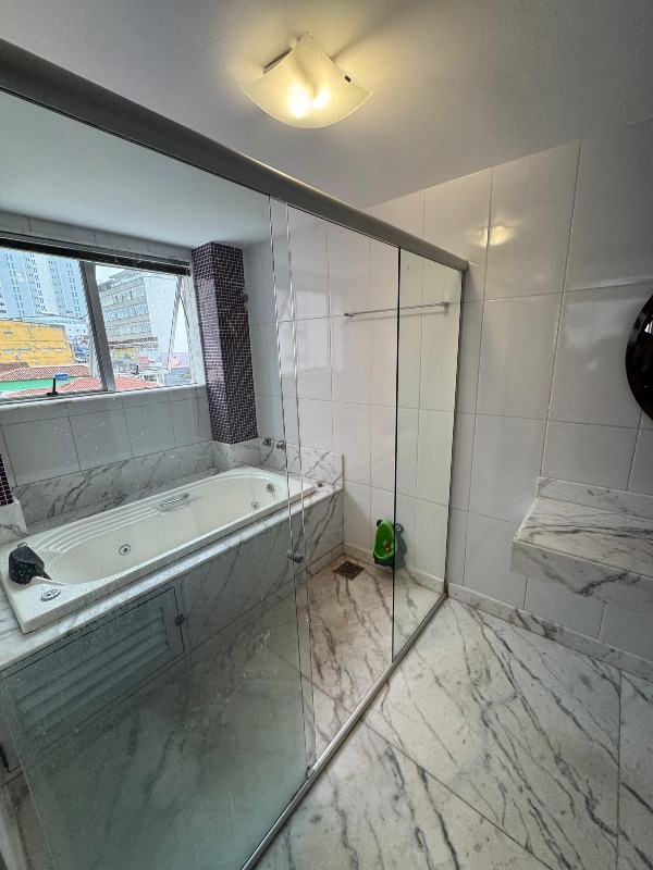 Cobertura à venda no Centro: 