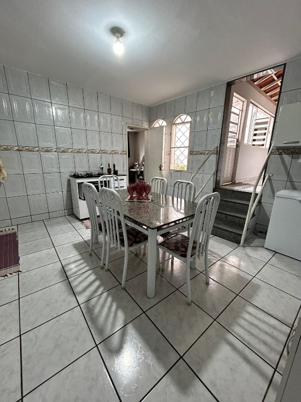 Casa à venda no Piedade: 