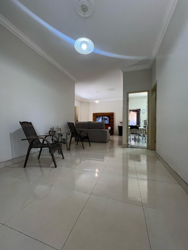 Casa à venda no Chácara do Quitão: 