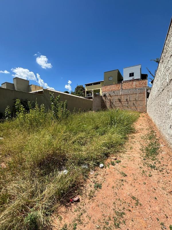 Lote à venda no São Bento: 