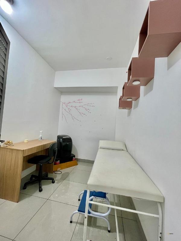 Loja à venda no Graças: 