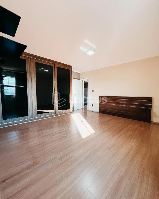 Cobertura à venda no LOURDES: 