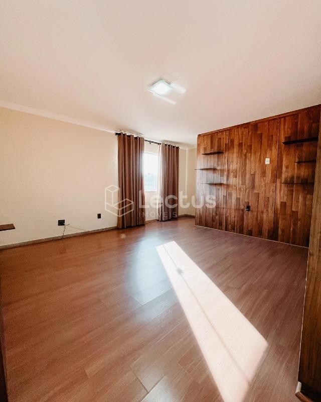 Cobertura à venda no LOURDES: 