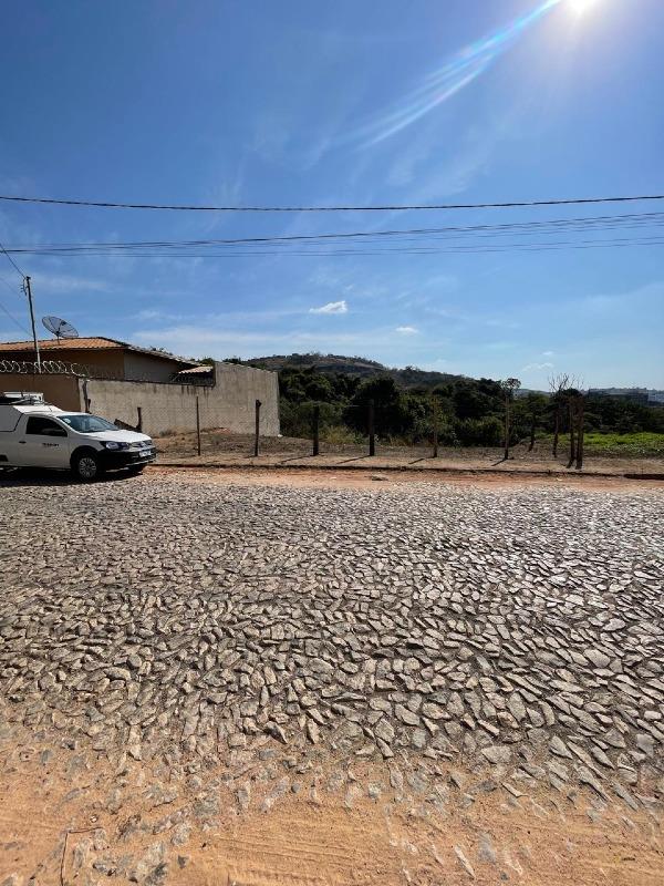 Lote à venda no Nogueirinha: 