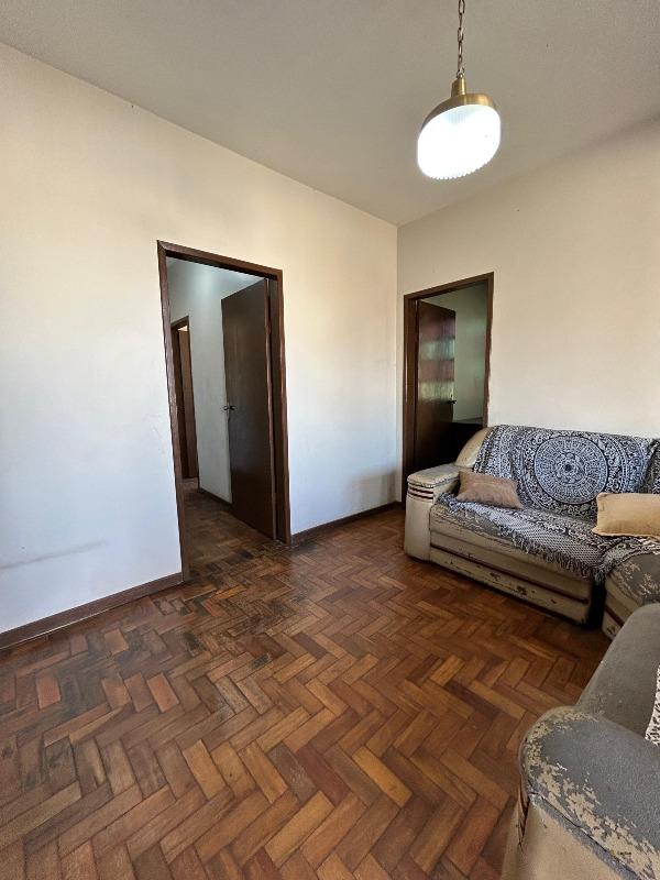 Casa à venda no LOURDES: 