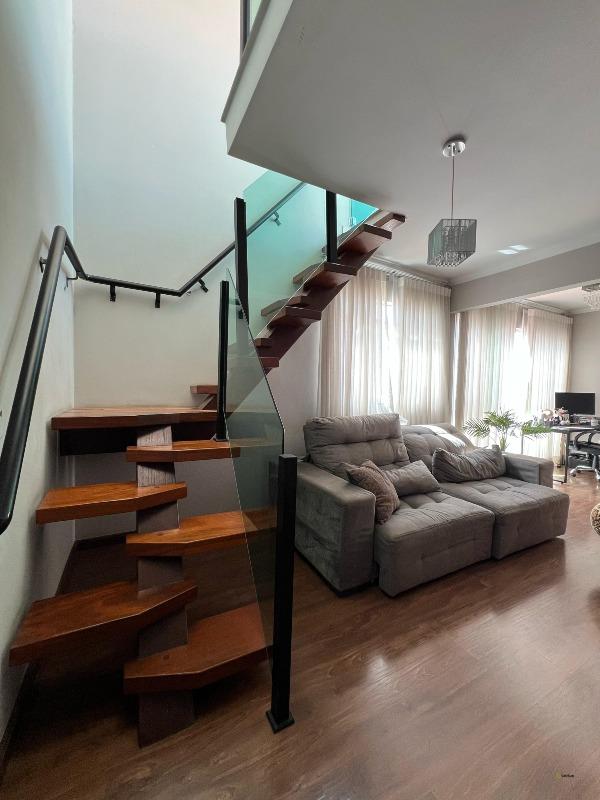 Cobertura à venda no Morro do Sol: 