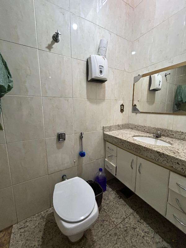 Casa à venda no Centenário: 