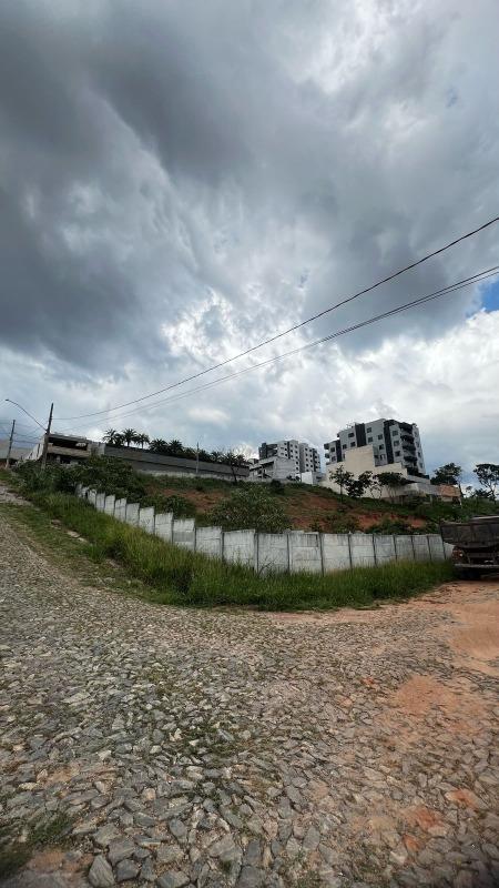 Lote à venda no Tropical: 