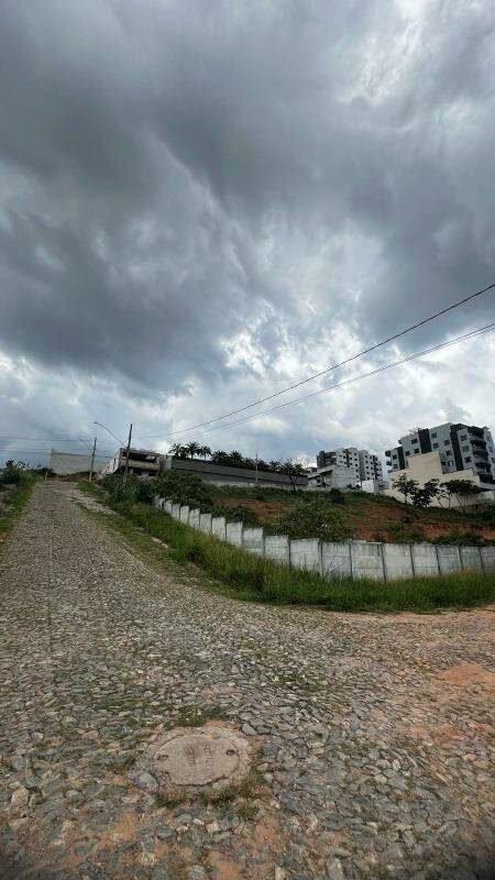 Lote à venda no Tropical: 