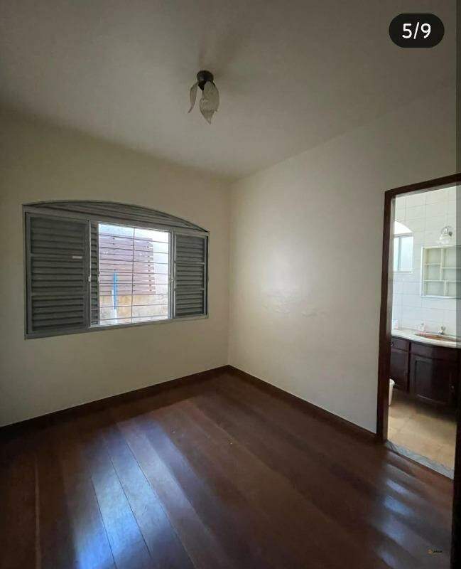 Lote à venda no Graças: 