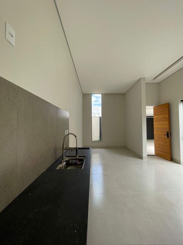 Casa à venda no Pouso Alegre: 