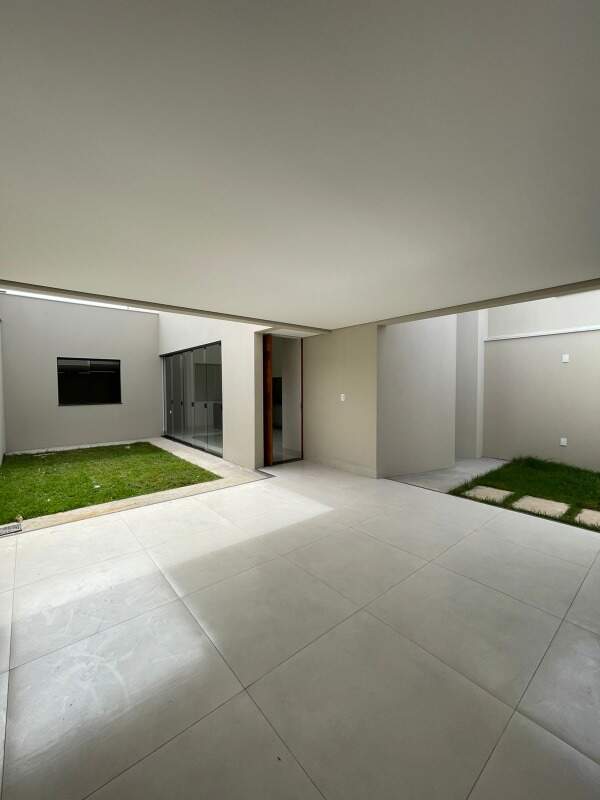 Casa à venda no Pouso Alegre: 