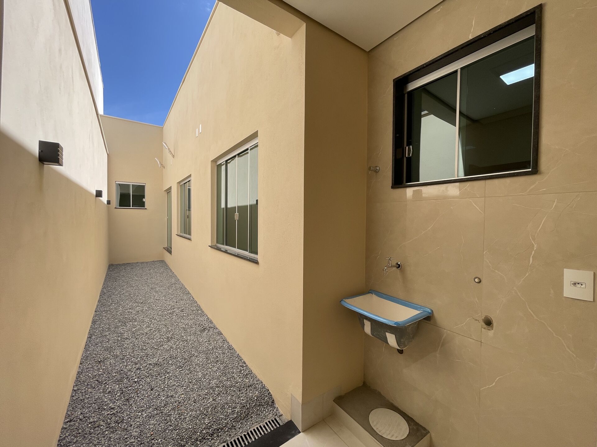 Casa à venda no Dona Zeli I: 