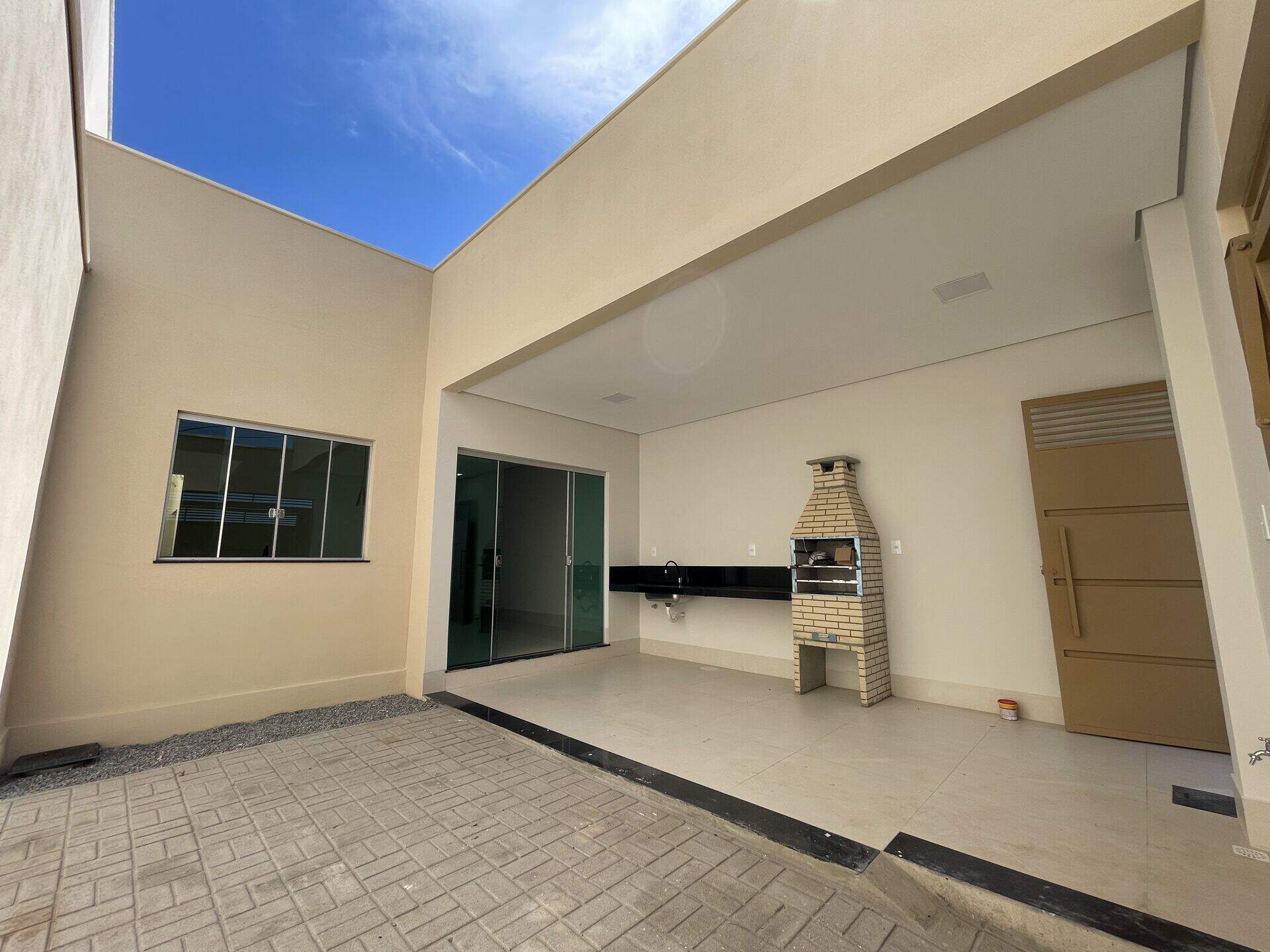 Casa à venda no Dona Zeli I: 