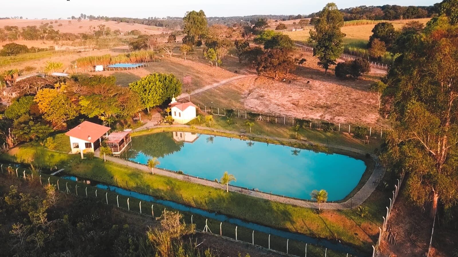 Sítio à venda no Comunidade de Engenho: 
