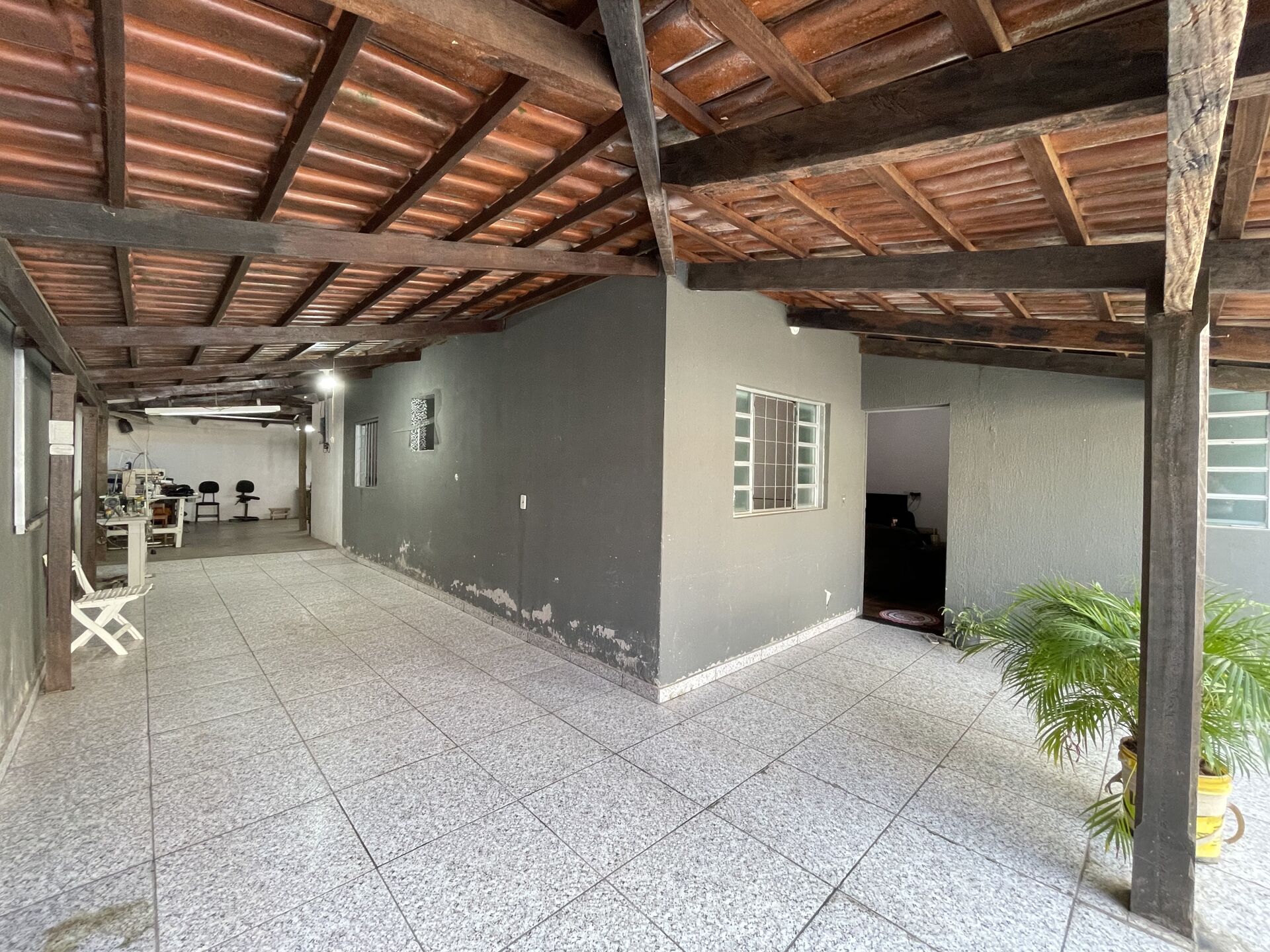 Casa à venda no Itapuã: 