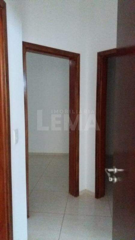 Casa para aluguel no Jardim Palmeiras: 