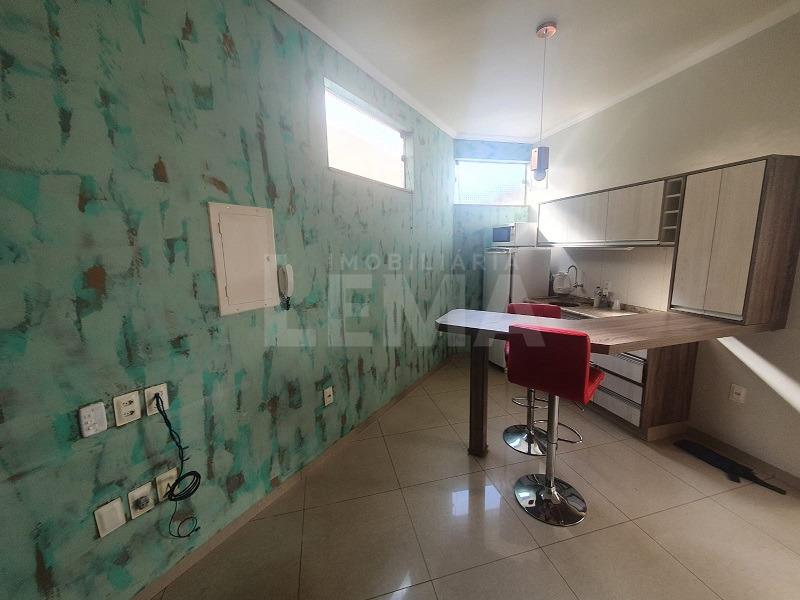 Casa para aluguel no Centro: 