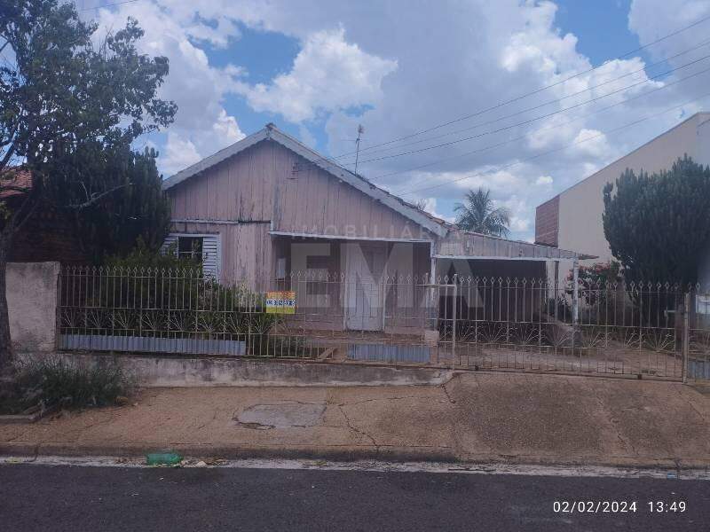 Casa à venda no Centro: 