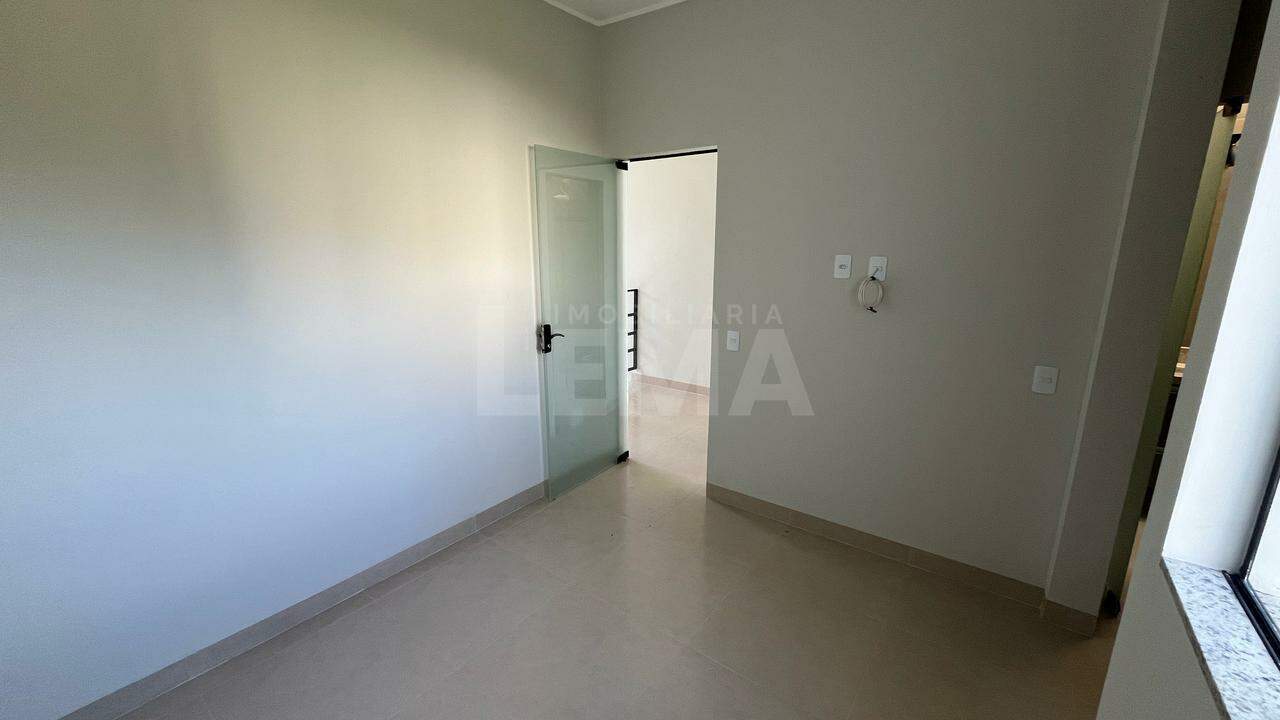 Apartamento para aluguel no Jardim das Palmeiras IV: 