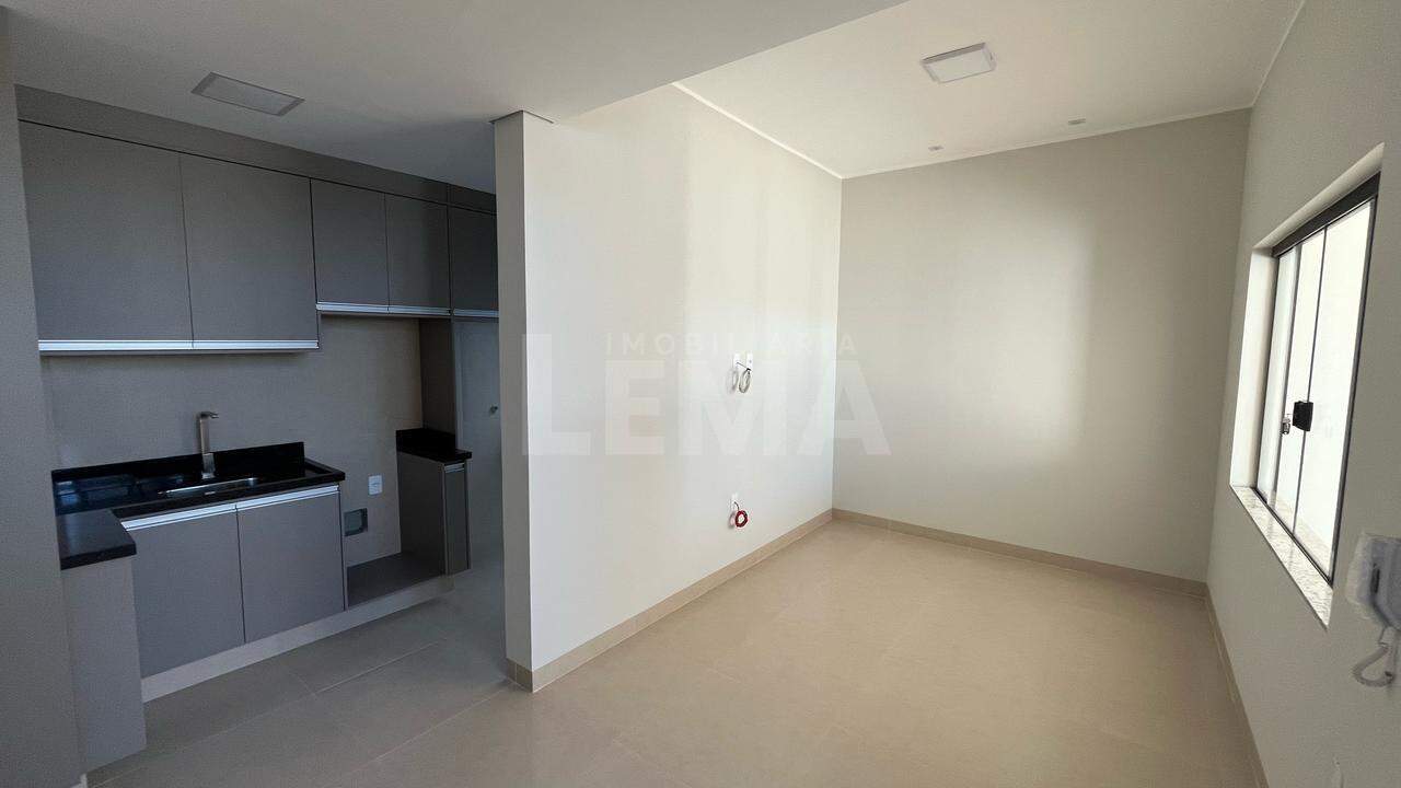 Apartamento para aluguel no Jardim das Palmeiras IV: 