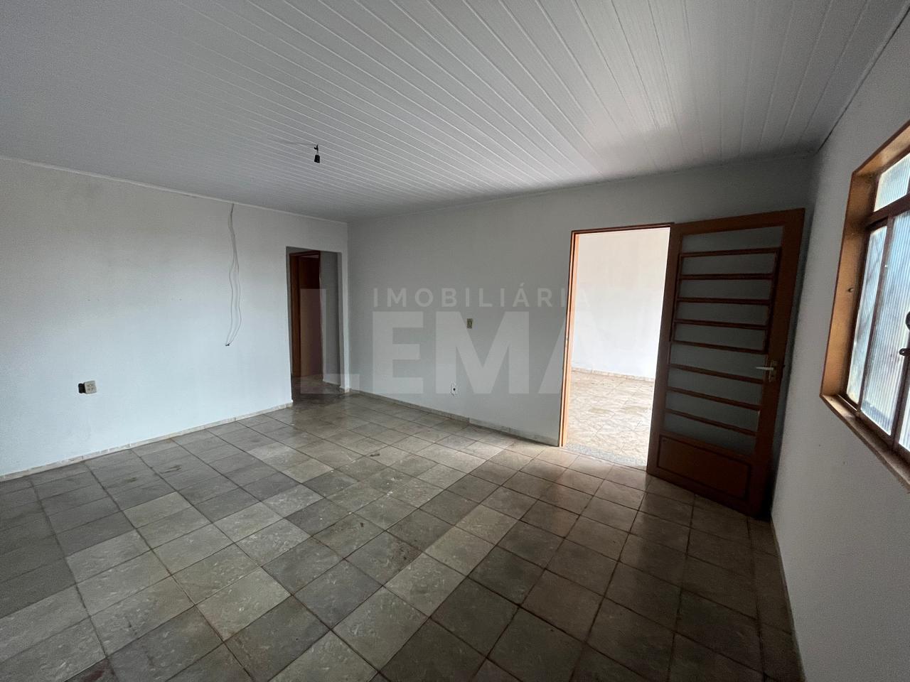 Casa para aluguel no Conjunto Habitacional Emílio Zanatta: 