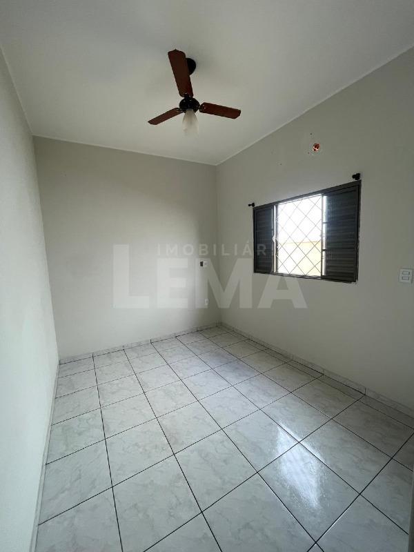 Casa para aluguel no Jardim das Palmeiras I: 