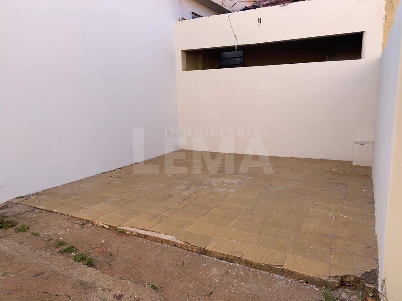 Casa para aluguel no Centro: 