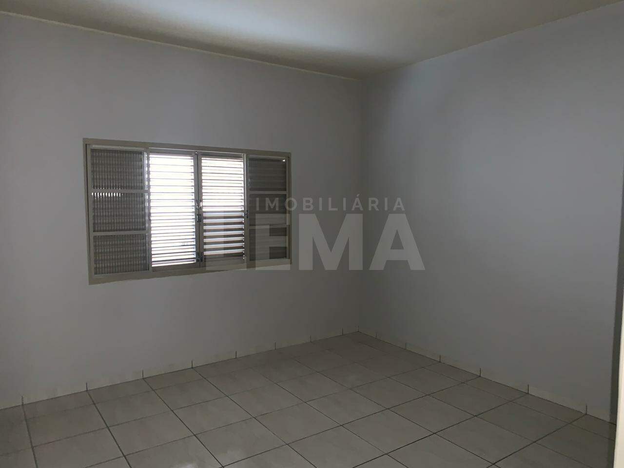 Casa para aluguel no Centro: 