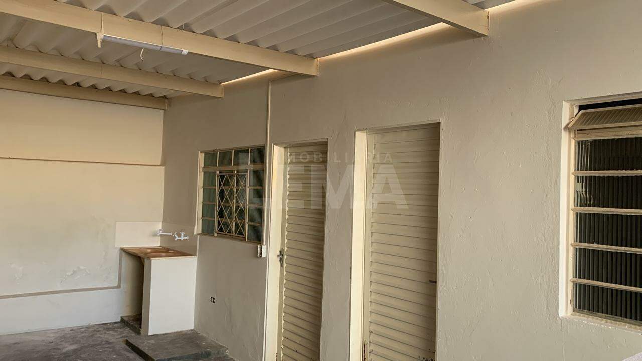 Casa para aluguel no Centro: 