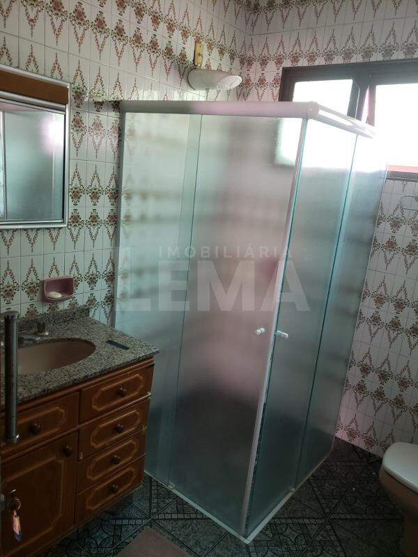 Casa para aluguel no Centro: 