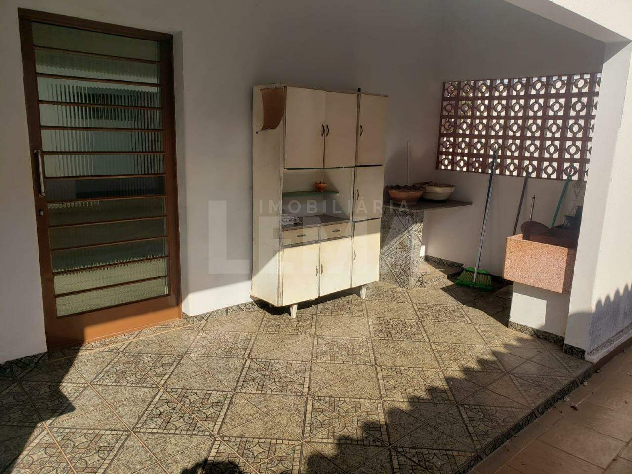 Casa para aluguel no Centro: 