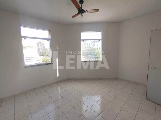 Apartamento para aluguel no Centro: 