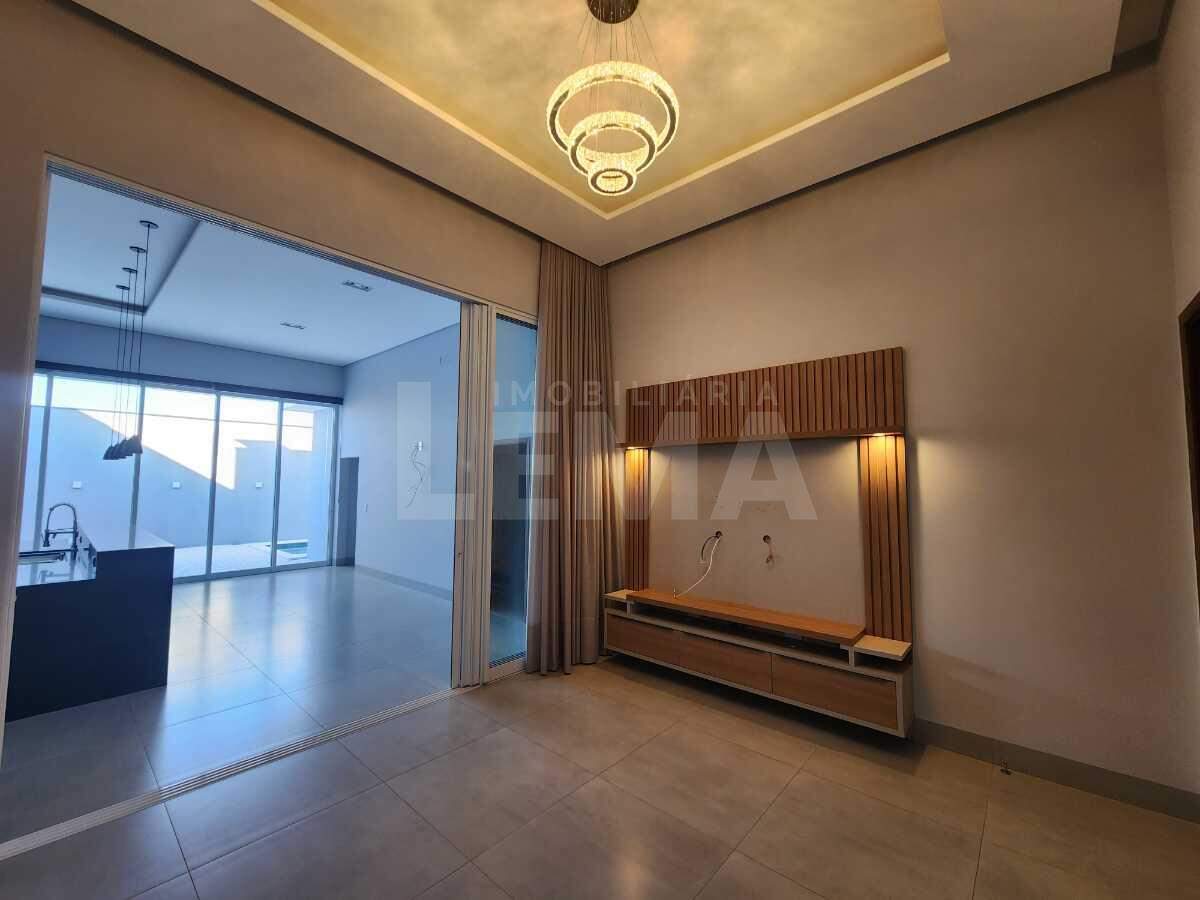 Casa à venda no FREI MOACIR III: 