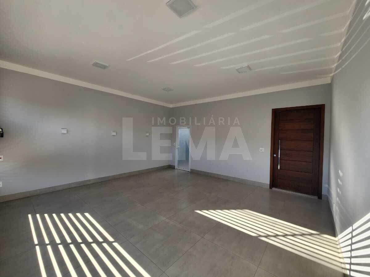 Casa à venda no FREI MOACIR III: 