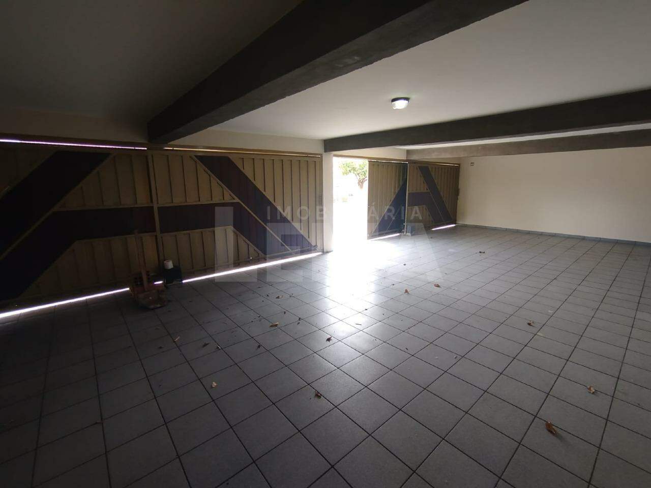 Casa para aluguel no Centro: 