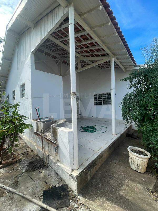 Casa para aluguel no Centro: 