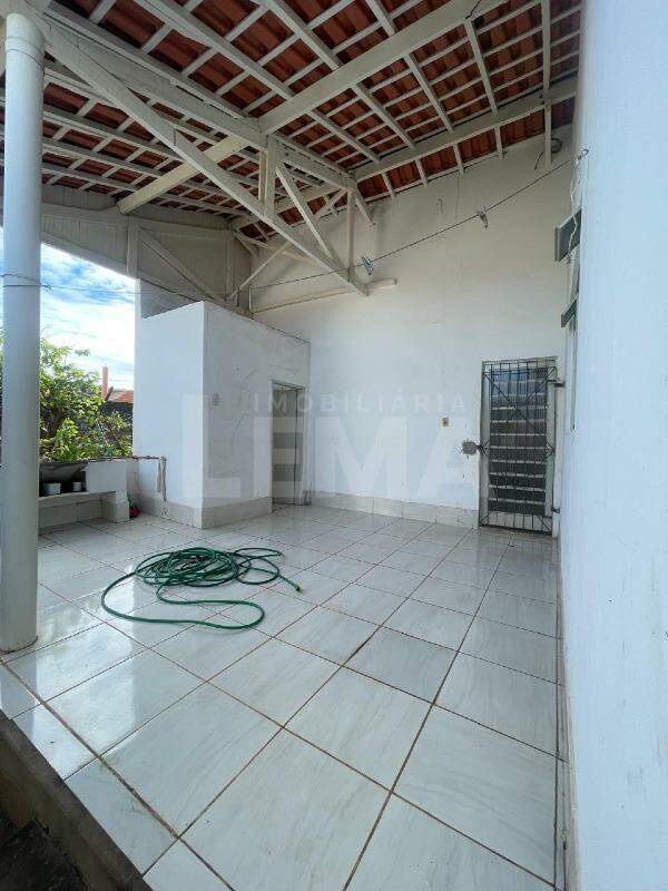 Casa para aluguel no Centro: 