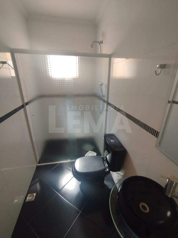 Casa para aluguel no Centro: 