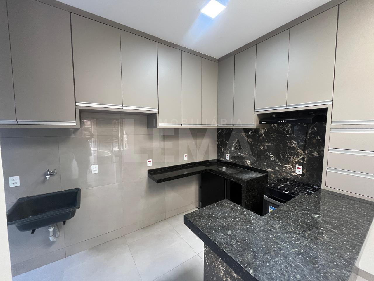 Casa para aluguel no Jardim Campo Belo III: 