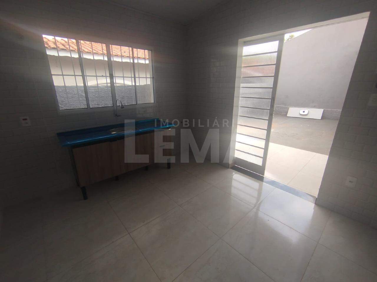 Casa para aluguel no Jardim Jussara: 