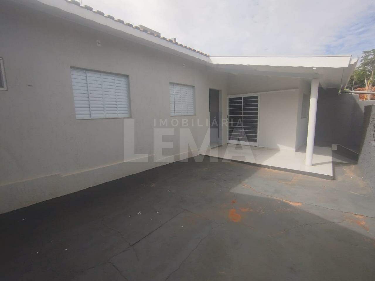 Casa para aluguel no Jardim Jussara: 