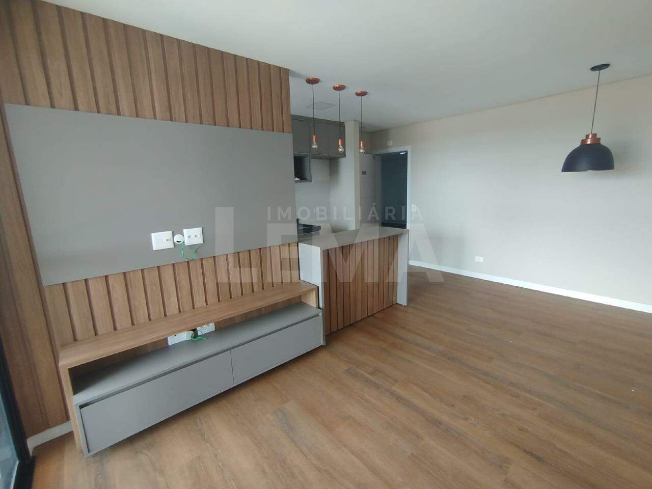 Apartamento para aluguel no Centro: 