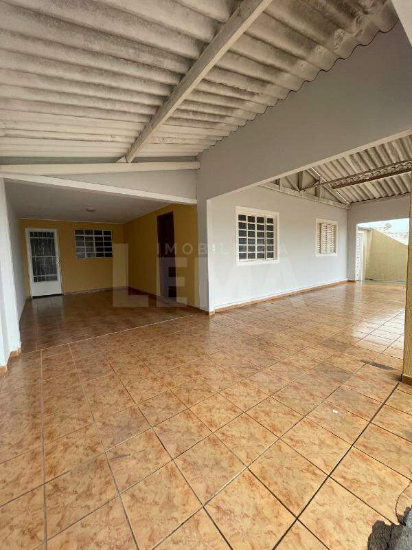 Casa para aluguel no Centro: 