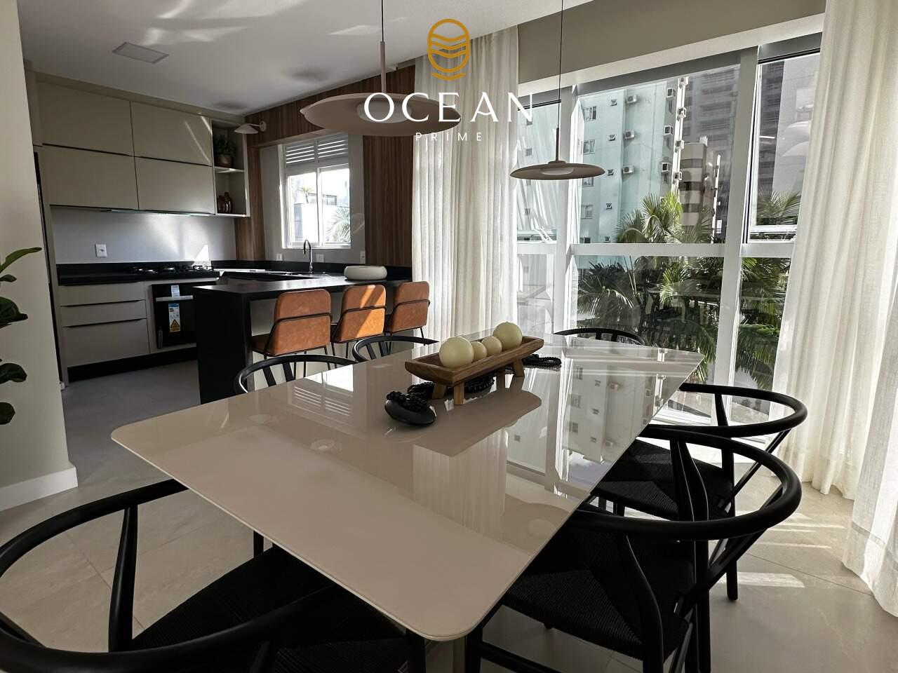 Apartamento à venda, 2 quartos, 2 suítes, 1 vaga, Centro - Balneário Camboriú/SC