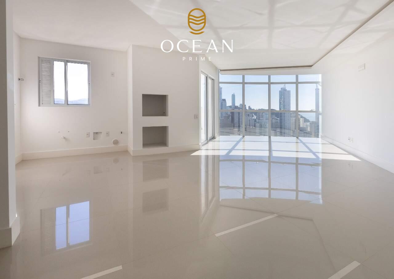 Apartamento à venda, 3 quartos, 3 suítes, 3 vagas, Centro - Balneário Camboriú/SC