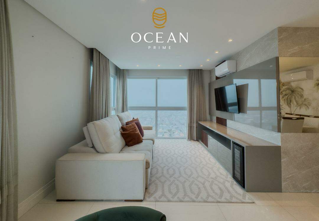 Apartamento à venda, 3 quartos, 3 suítes, 4 vagas, Centro - Balneário Camboriú/SC