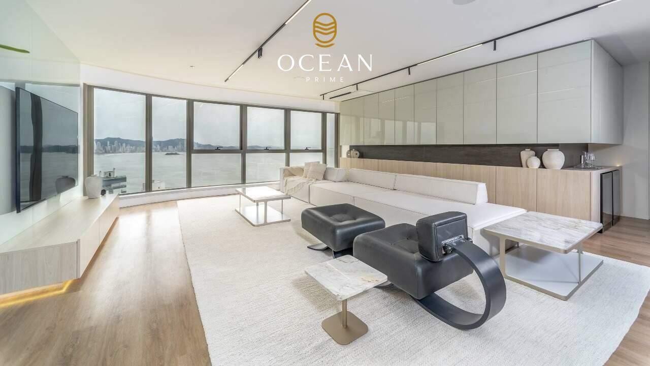 Apartamento a venda no Edifício Yachthouse By Pininfarina em Balneário Camboriú