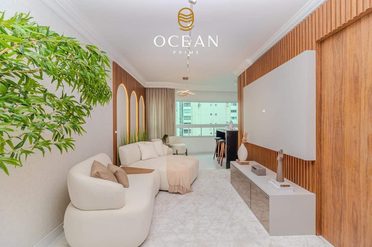 Apartamento à venda, 3 quartos, 3 suítes, 2 vagas, Centro - Balneário Camboriú/SC